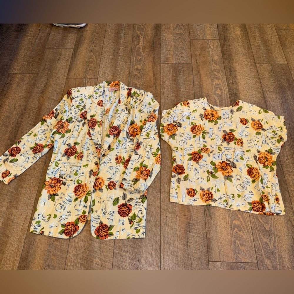 Vintage Southern Floral Blazer and Shirt - Jaclyn Smith - Size 6
